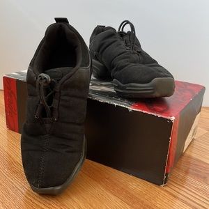 CAPEZIO Black Toggle Sneaker